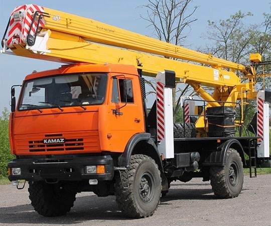 Аренда автовышки в Гдове и  Псковской области